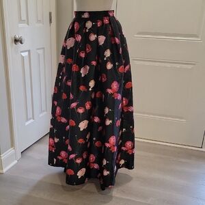 L'ATISTE Black and Red Floral Maxi Skirt